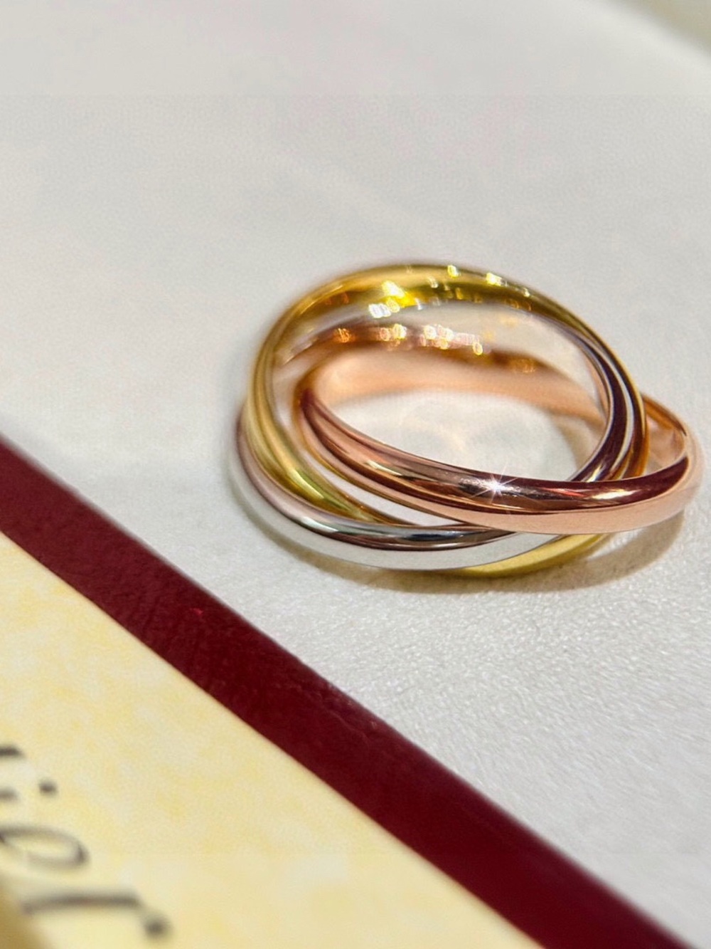 100% authentic Cartier Rings - Picture 4 of 6